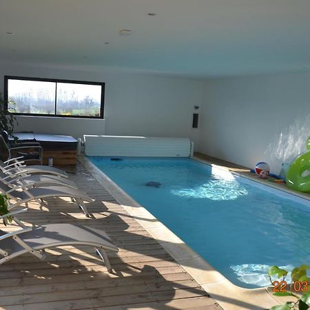 Piscine Interieure Privee Chauffee Toute L Annee Et Spa St Martin Saint-Martin-l'Hortier Exterior foto